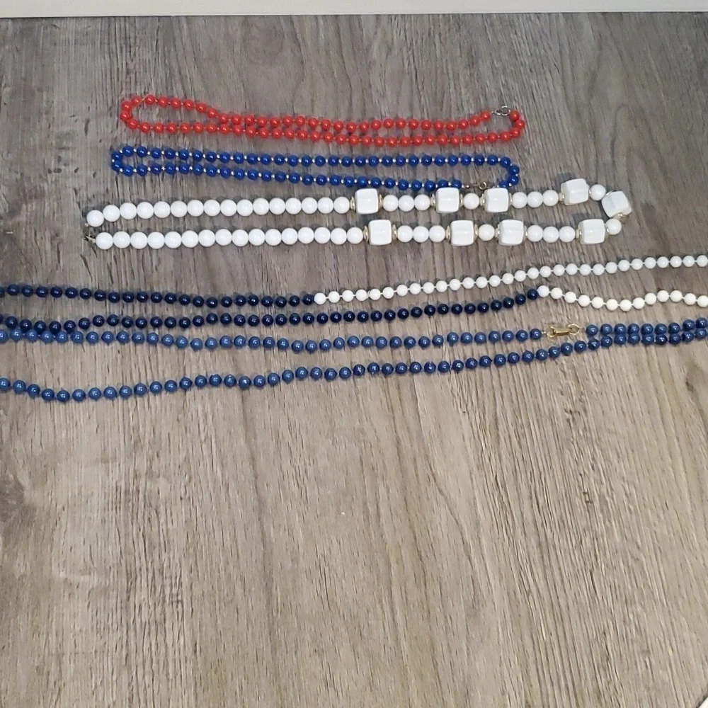 ❣️ SET OF FIVE STRAND NECKLACES